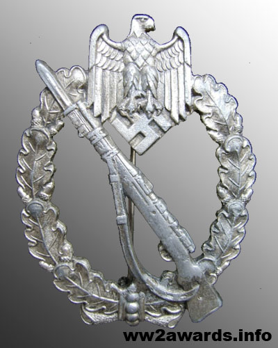 Chest assault infantry badge photo