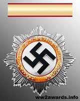 Photo of the German Cross in gold with diamonds