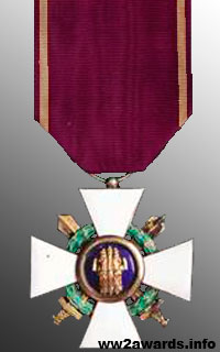 Photograph of the Knight's Cross of the Order of the Roman Eagle