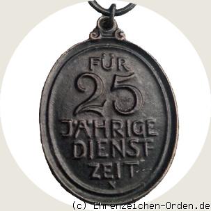 Feuerwehr Ehrenzeichen für 25 Jahre Dienst in Eisen (Freistaat Bayern) R&uuml;ckseite