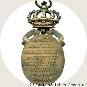 Goldene Jubiläumsmedaille mit Krone und Jahreszahlen 1821 – 1911 R&uuml;ckseite