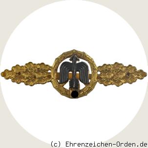 Frontflugspange für Jäger in Gold