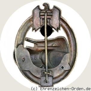 Panzerkampfabzeichen Bronze mit Einsatzzahl 50 R&uuml;ckseite
